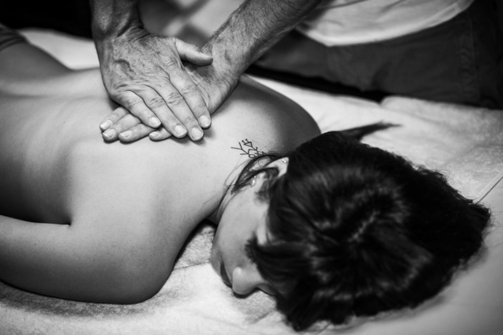 behavior therapist in Dhaka session at VIP Spa Gulshan BD