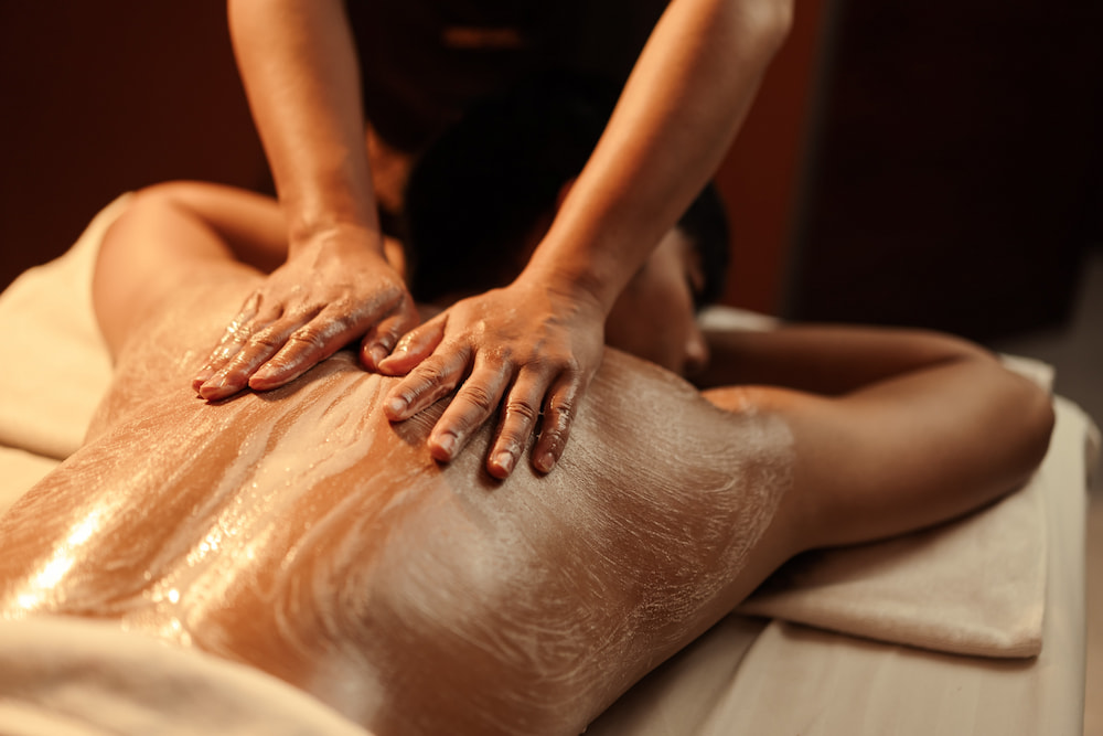 Back & Shoulder Massage at VIP Spa Gulshan BD Dhaka