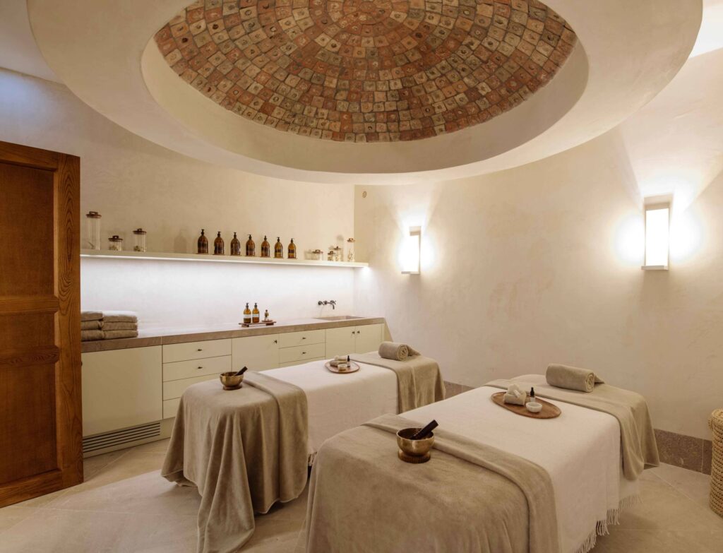 son bunyola hotel spa treatment room